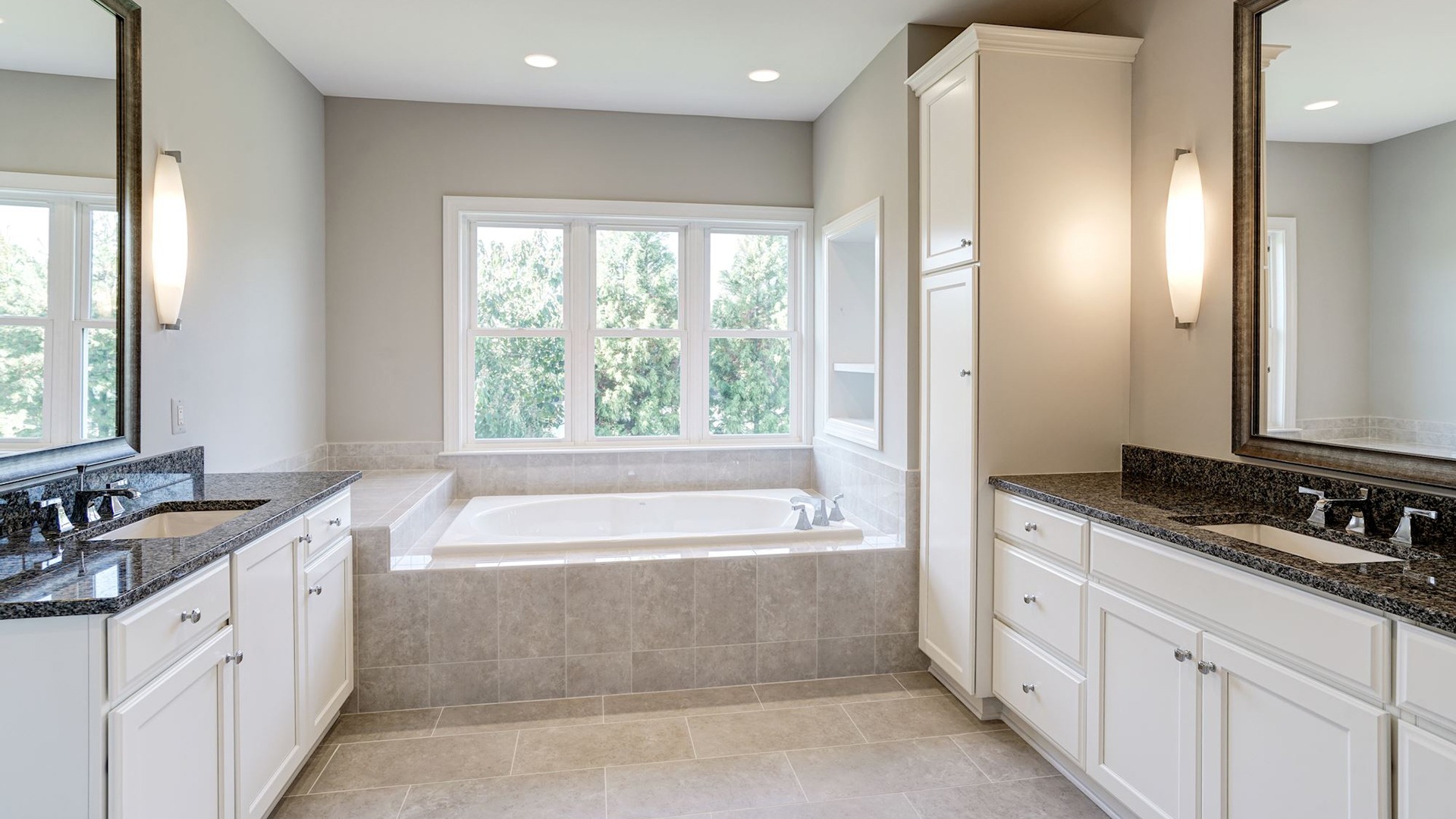 The Owner's Bath in the Grayson on Fallsgate Homesite 4. Some optional features shown.