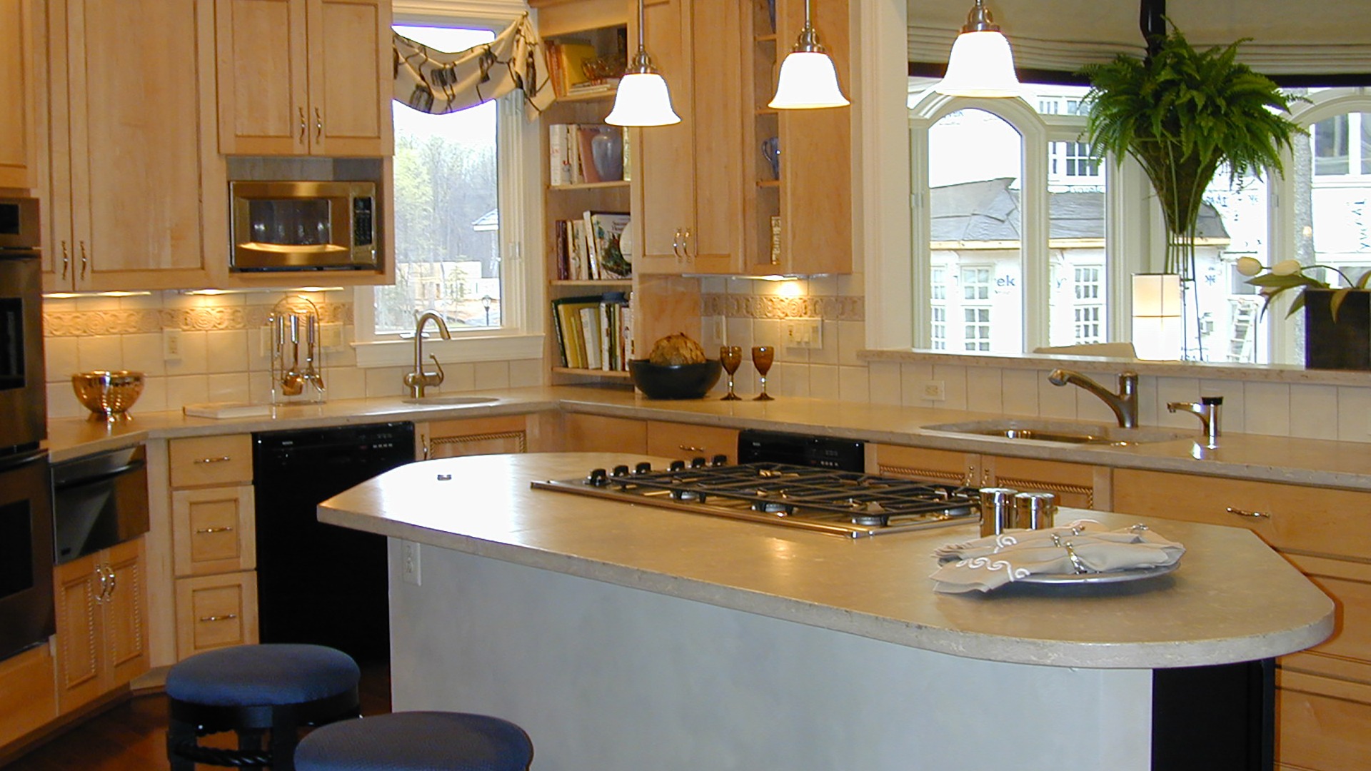 Woodley kitchen. Some optional features shown. Kitchen has design has since been updated.