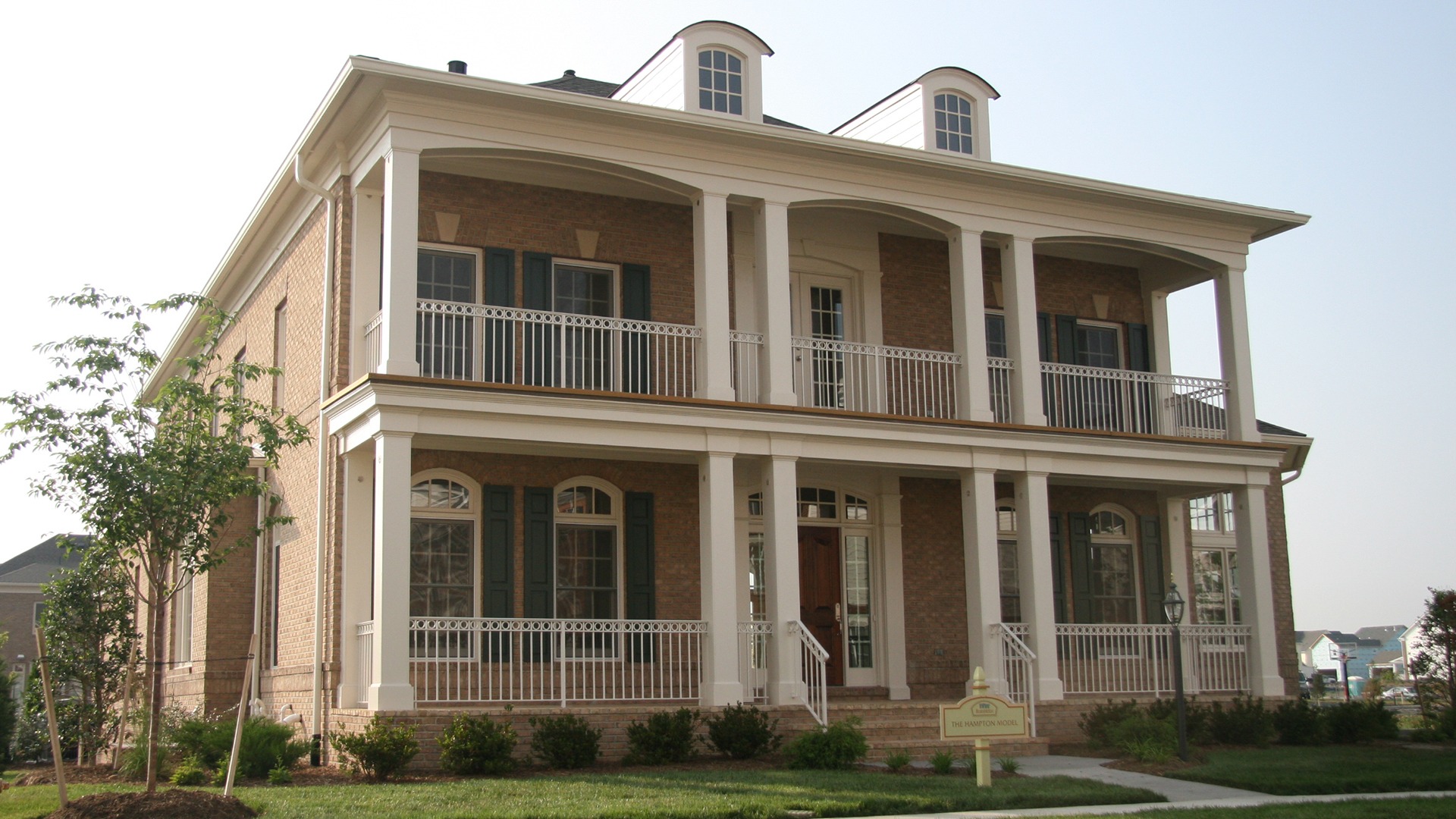 The Front Elevation of the Hampton model in Brambleton. Some options shown.