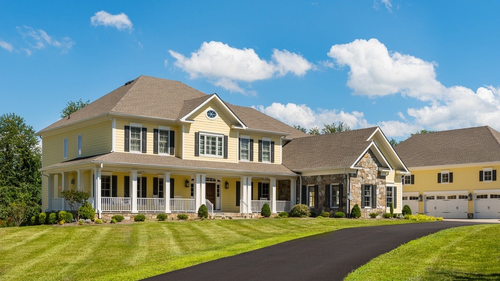 A "Farmhouse" Front Elevation on a Gulick | One Winthrop © Hoachlander-Davis Photography. All Rights Reserved. Used with Permission.