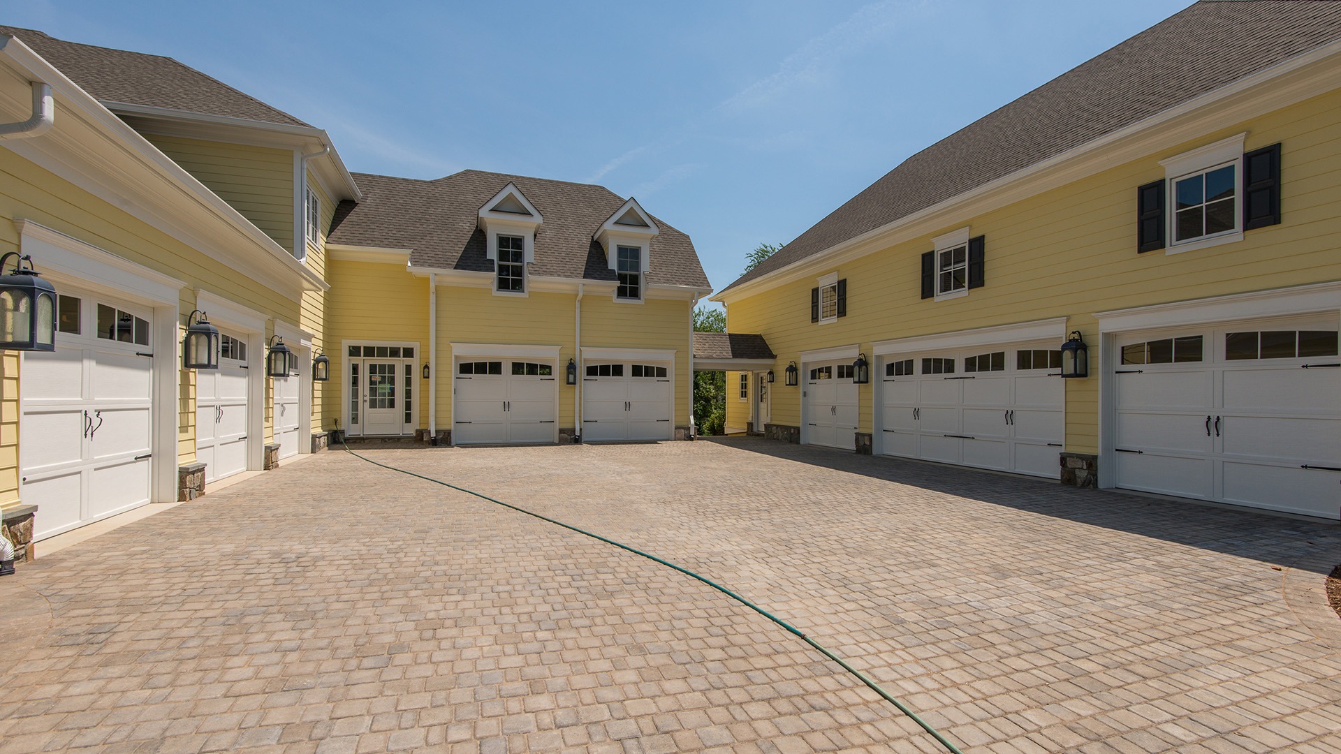 The Garage Court of a Gulick | One home on Innsbruck Avenue.