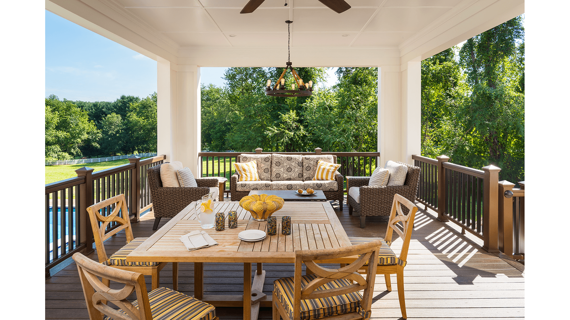 The Custom Lanai in a Gulick | One home on Innsbruck Avenue. © Hoachlander-Davis Photography. All Rights Reserved. Used with Permission.