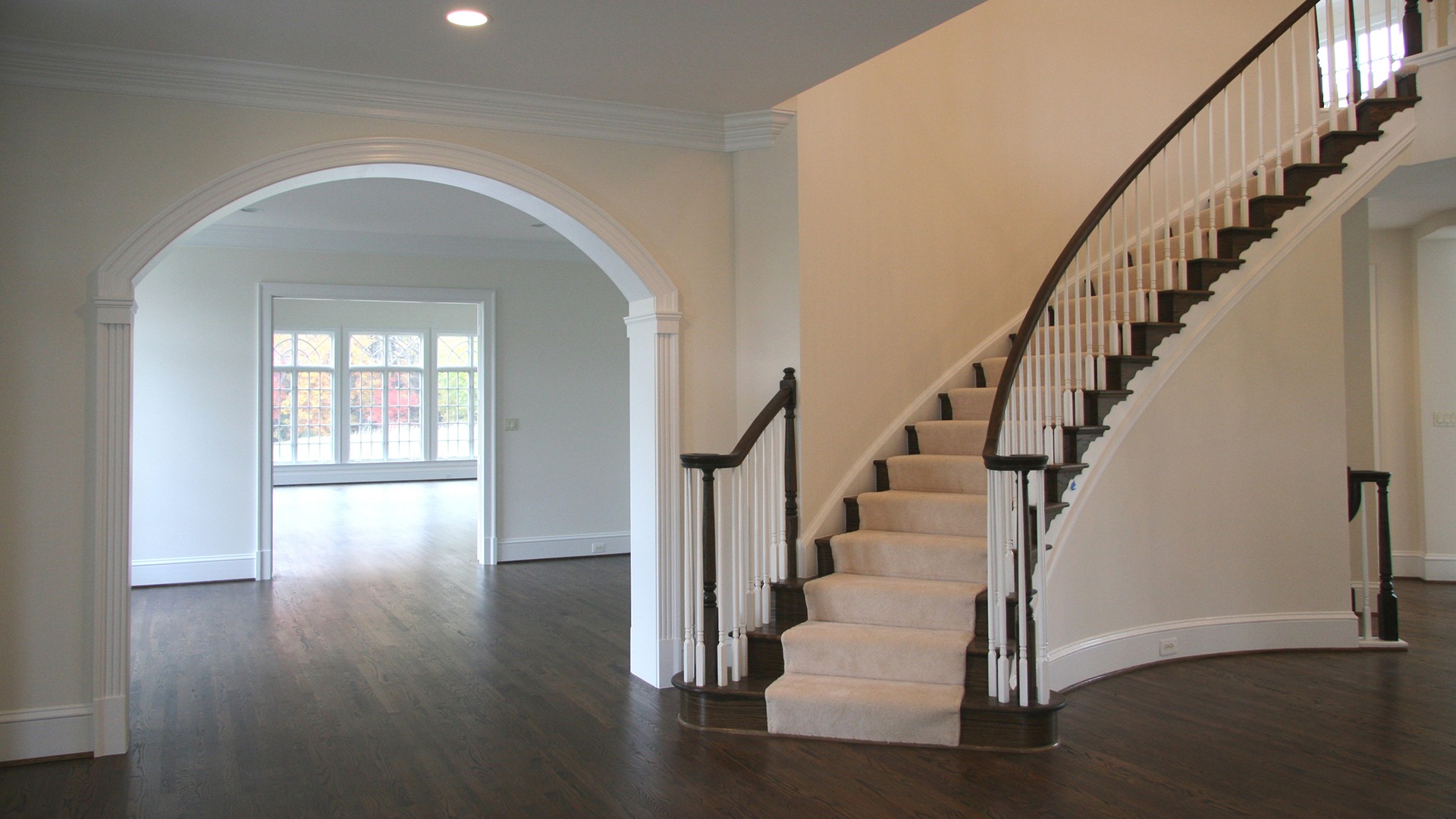 Grovemont Wentworth - Foyer into Living Room