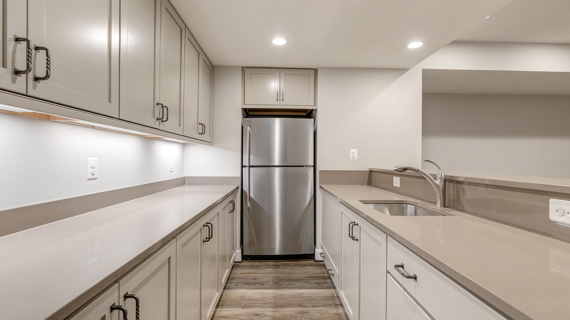 The Walk-behind Wet Bar in the Winthrop on Lot 4 at Thompson's Crossing.