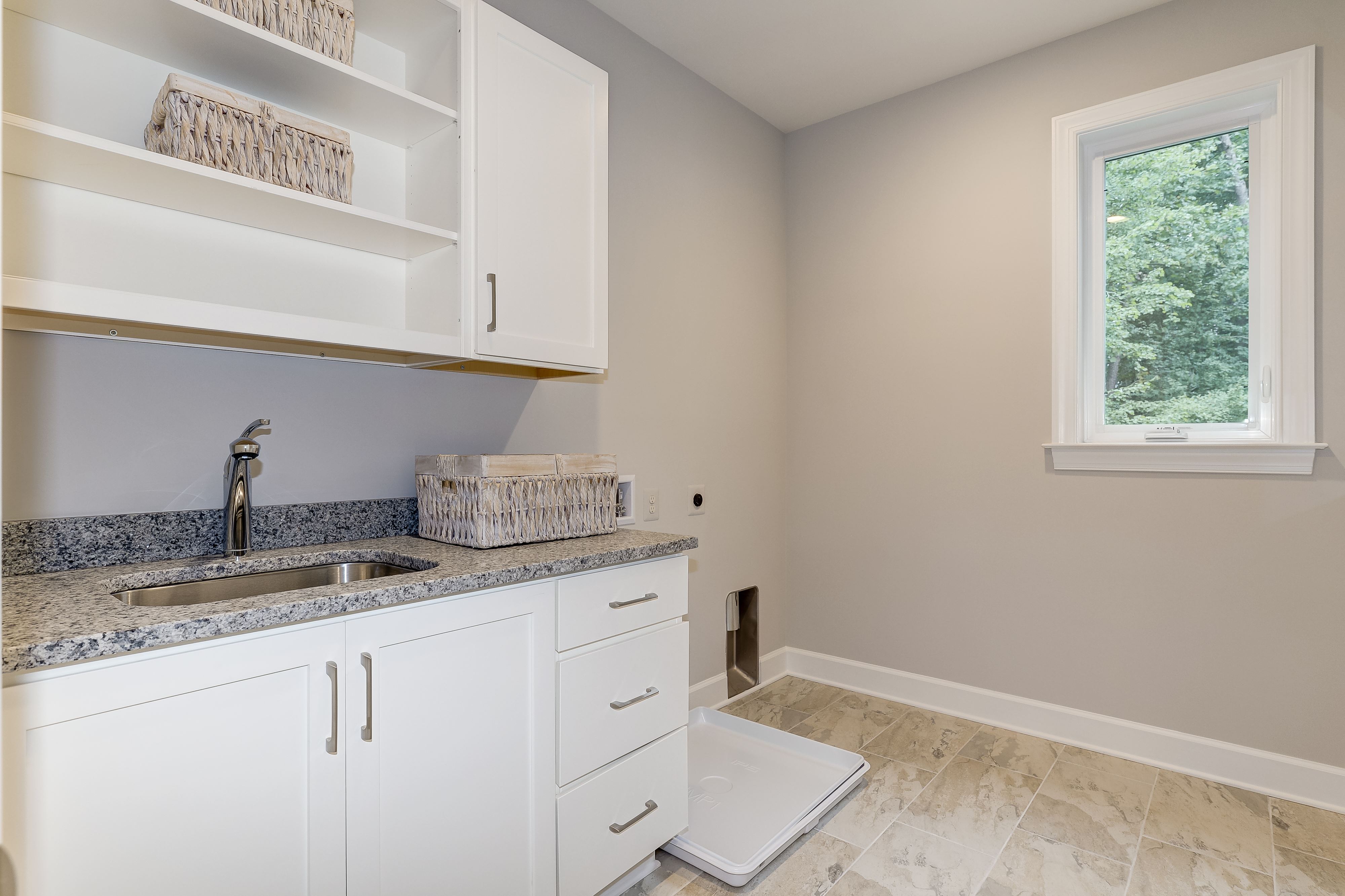 Laundry - Shelves